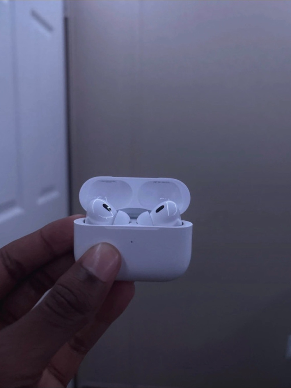 Apple White AirPods Pro 3